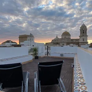 Hidden Gem Penthouse Populo Y Catedral , Cadiz Spain